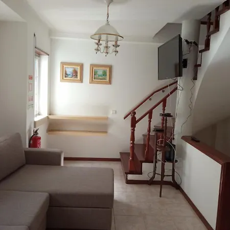 Sunao Lda Ναζαρέ